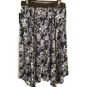 NWT Robert Louis Womens Navy And White Floral Long Skirt Size 1X